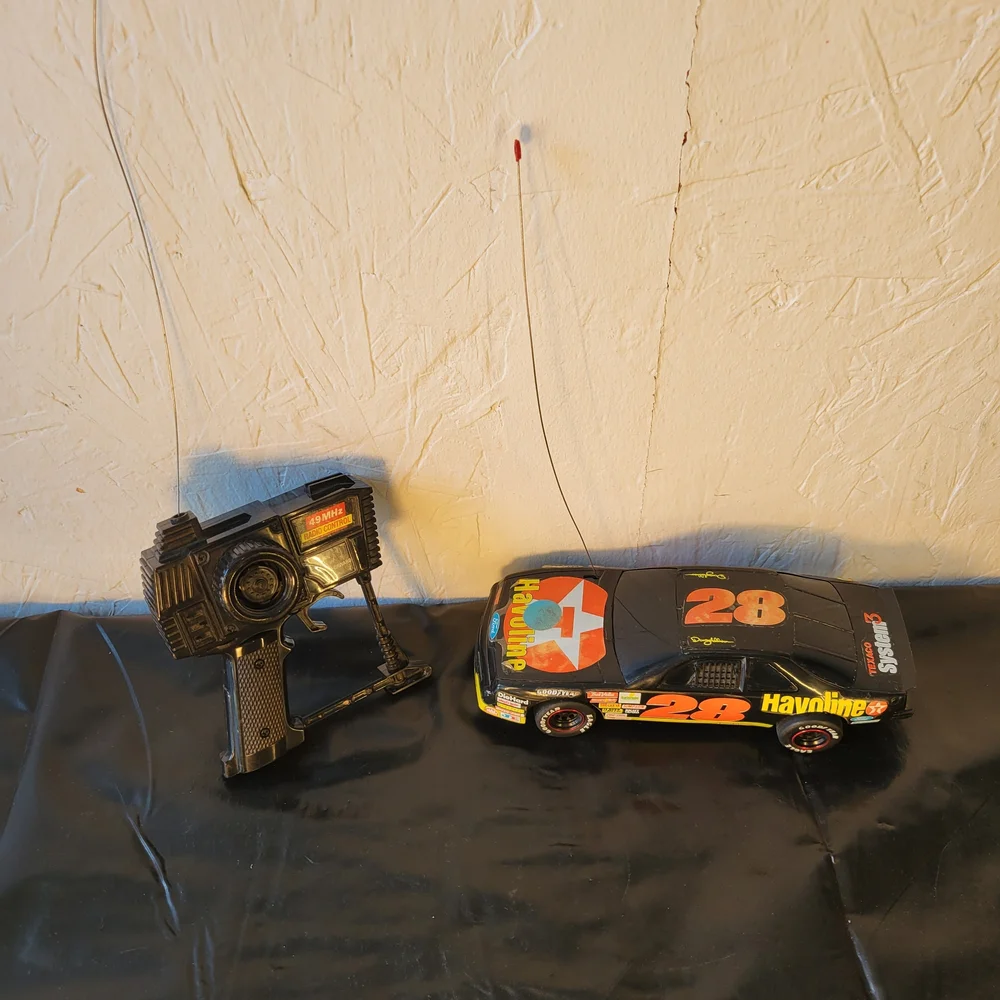 Vintage Bright Havoline #28 Ford Thunderbird RC Car Remote Control 49.86MHz